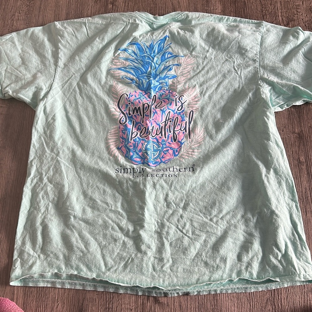 Women bundle shirts